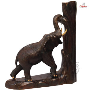 Handicraft elephant in Thrissur